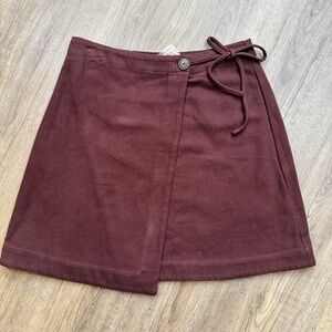 Madewell Women’s Wrap Skirt in Deep Burgundy - New With Tags - Size 4